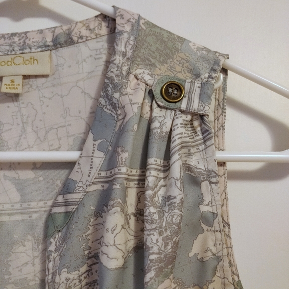 Silky map blouse - Picture 6 of 9